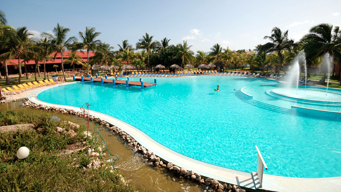 Copacabana - Be Live Turquesa